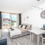 Modern Ponderosa, Americas Costa Adeje (Tenerife)