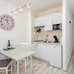 Modern Ponderosa, Americas Apartament *