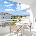 Modern Ponderosa, Americas *