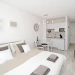 Modern Ponderosa, Americas 아파트 *