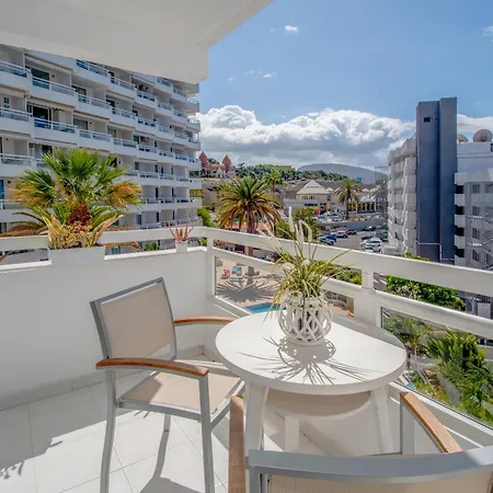 Modern Ponderosa, Americas Appartement